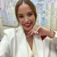 30+ "Anna Gaines" profiles