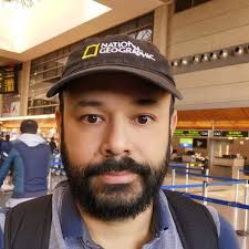 Carlos VELAZCO-MACÍAS