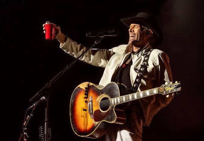 Toby Keith's Final Performance of 'Should've Been a Cowboy': Watch