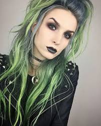 Goth Beauty Amazing Hair I Have Never Seen This Intriguing Color Before I Am Impressed Wfh Hair Styles Green Hair Teal Hair