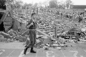 Amo la música���� cantar y moverte al rítmo de la música es lo más hermoso que puede existir���. Heysel 30 Years On Peter Hooton If We Had Any Idea People Had Died We Would Have Walked Out Liverpool Echo