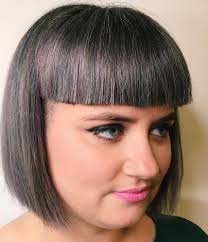 It completely overwhelms her face, and because round faces by nature are not long, keeps most of the features hidden. 38 Top Ideas Round Face Lob Haircut With Bangs