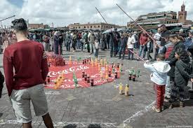 La Place Jemaa El Fna Le Cœur De Marrakech Blog Voyage Trace Ta Route Marrakech Maroc Marrakech Maroc