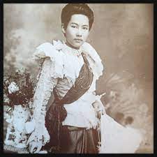 ป กพ นในบอร ด thai traditional costume