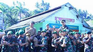 Yxngxr1 says this is one of his favourite songs. 85 Prajurit Kompi A Yonif 721 Makkasau Akan Bertugas Di Papua Nugini Tribun Timur