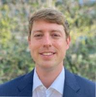 Alexis Schenker's Instagram, Twitter & Facebook