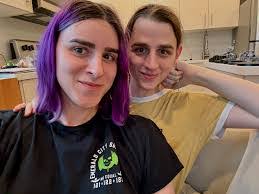 Erin Reed's Instagram, Twitter & Facebook