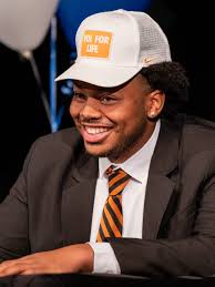 Tennessee football signing day live updates: Latest recruiting news