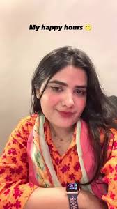 Being my own boss 🫳🏻 #reelschallenge #fbreels #bosslady #officediaries  #Amazon #ecommercebusiness