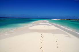 Untuk mempersingkat waktu , berikut ini beberapa 43+ foto alam indah di dunia yang pastinya keren dan bermakna. 10 Pantai Terindah Di Dunia Yang Harus Dikunjungi Traveler Sejati Reddoorz Blog
