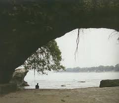 Siapa yang tidak tahu pantai karang bolong? Pantai Karang Bolong Karang Suraga Cinangka Serang Banten
