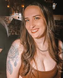 This is 33. #dirtythirties #spinster #oldmaid