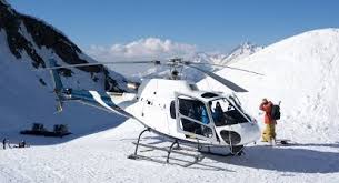 The route takes you around the highest mountain massif in western europe over high passes giving amazing views of the towns, glaciers and. Vol En Helicoptere Au Dessus Du Mont Blanc Depuis Megeve