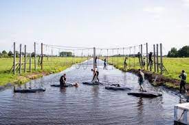 Er zijn vijf verschillende zwembaden. Poldersurvival Tocht De Kwakel Natuurlijk Poldersport
