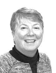 Beth Evitts's Instagram, Twitter & Facebook