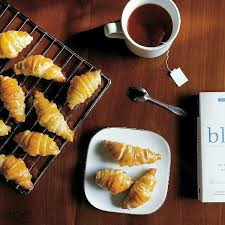 Chocolate Croissants By Dinnassir Buat Yg Kemarin Nanyain Resep Croissant Monggo Dicoba Ya Bahan Bahannya 1 1 K Food And Drink Chocolate Croissant Food
