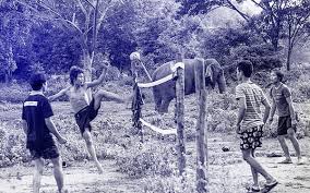 Nama sepak takraw diambil dari bahasa melayu dan bahasa thailand. Sejarah Sukan Sepak Takraw Iluminasi