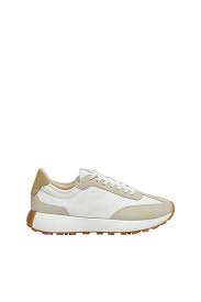 For more information and source, see on this link : Discover The Women S Shoe Collection Pull Bear