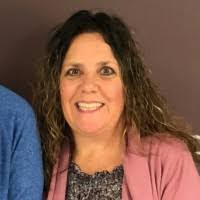 Tina Kern's Instagram, Twitter & Facebook