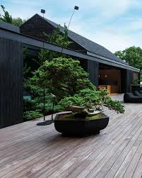 Balvin and jennifer lopez at the super bowl last month. Architecture Design J Balvin House In Colombia Architecture House House Exterior Modern Japanese Architecture