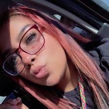 Dispatch: $23.58 an hour beginning base pay. Top out pay $34.62. Jailer:  $20.43 an hour beginning base pay. Top out pay $29.99. Plus shift  differential, license incentive, education incentive and benefits. The