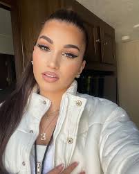 You make me smile 😁💕