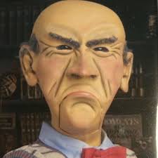 Eileen Richter (@EWR_RAIR)