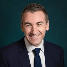 Saba Afshar's Instagram, Twitter & Facebook