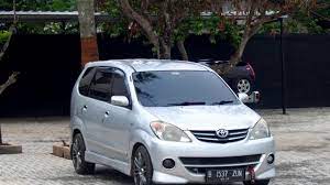 Nah, sedemikian panjangnya perjalanan toyota avanza, mungkin banyak pemilik yang sudah jenuh dengan tampilan standarnya. Modifikasi Toyota Avanza S 1 5 Youtube