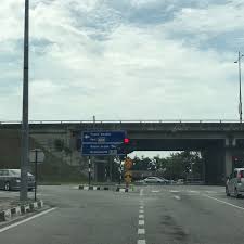 Lebuhraya zenith projek yang dijangka mengambil masa 10 tahun untuk siap ini merangkumi 4.2 km lebuhraya pintasan dari gurney drive ke lebuhraya tun dr lim chong eu, lebuhraya pintasan sepanjang 4.6 km antara lebuhraya tun dr lim chong eu dan bandar baru air itam. Photos At Tun Dr Lim Chong Eu Expressway Georgetown Pulau Pinang