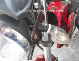Rumah lampu atau dudukan lampu sudah jelek dan sudah goyang. Mengganti Lampu Sein Vixion Cara Mengganti Lampu Sein Yamaha Vixion