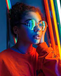 20 Best Inspiring Portrait Photography Looking So Beauty Neon Photography Neon Lights Photography Aesthetic Photography