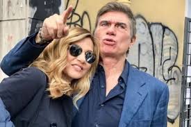 See more ideas about chinese traditional costume, lana del rey news, karma frases. Silvio Testi Cosa Pensa Di Lorella Cuccarini Le Parole Style24 It