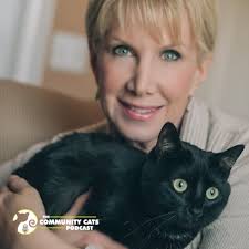 Cat Got Issues? Solve Cat Problems with Help from Top Cat Behaviorists