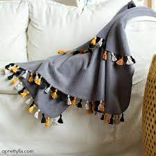 Diy Mini Tassel Fringe A Pretty Fix Diy Tassel Mini Tassel Blanket Diy