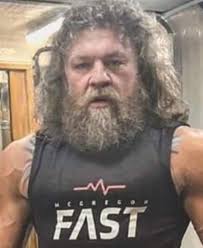 Show those cool Mondo Gecko figs FAST