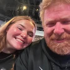 Racing tonight sucked. Racing hard for 2nd and got the wall and broke a  steering rack. We know we have a heck of a car for tomorrow's big money 💰  This afternoon