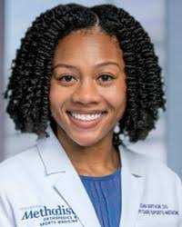 Megan Arthur's Instagram, Twitter & Facebook