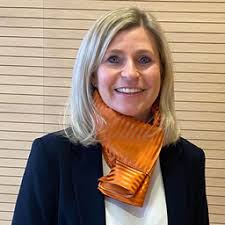 Das stadtbranchenbuch für wielenbach zeigt ihnen aktuell ᐅ 101 einträge. Diana Wittmer Gewerbekundenbetreuung Arzte Und Heilberufe Vr Bank Starnberg Herrsching Landsberg Eg Xing