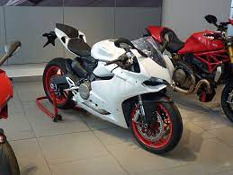 2014 ducati 899 panigale all your motorcycle specs, ratings and details in one place. File Ducati 899 Panigale Dm 01 Jpg Wikipedia