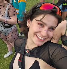 Sarah-Michelle Petit (@sarahm_smp) • Instagram photos and videos