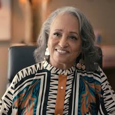 Daphne Maxwell ReidBorn July 13, 1948, She is an actress, comedian,  designer and former model. She is best known for The Fresh Prince of  Bel-Air (1993–1996) in her role as the second