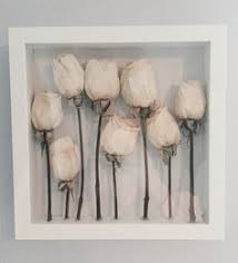 Idees Gia Koutia Kornizes 20 Jpg 236 260 Pixels Picture Frame 2019 Dried Flowers Diy Diy Shadow Box Flower Shadow Box
