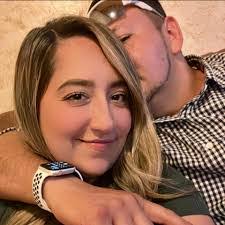 Belinda Garza's Instagram, Twitter & Facebook