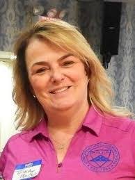 Kathleen Flood's Instagram, Twitter & Facebook