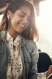 8 engaging podcasts to make rush-hour traffic that much more bearable