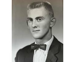 Everett Blaylock's Instagram, Twitter & Facebook