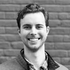 Alex Upton's Instagram, Twitter & Facebook