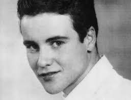 Frank Lemmon's Instagram, Twitter & Facebook