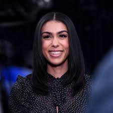 Naomi Osaka has just looked so focused and collected. Lots of match left  for Coco to find her rhythm!